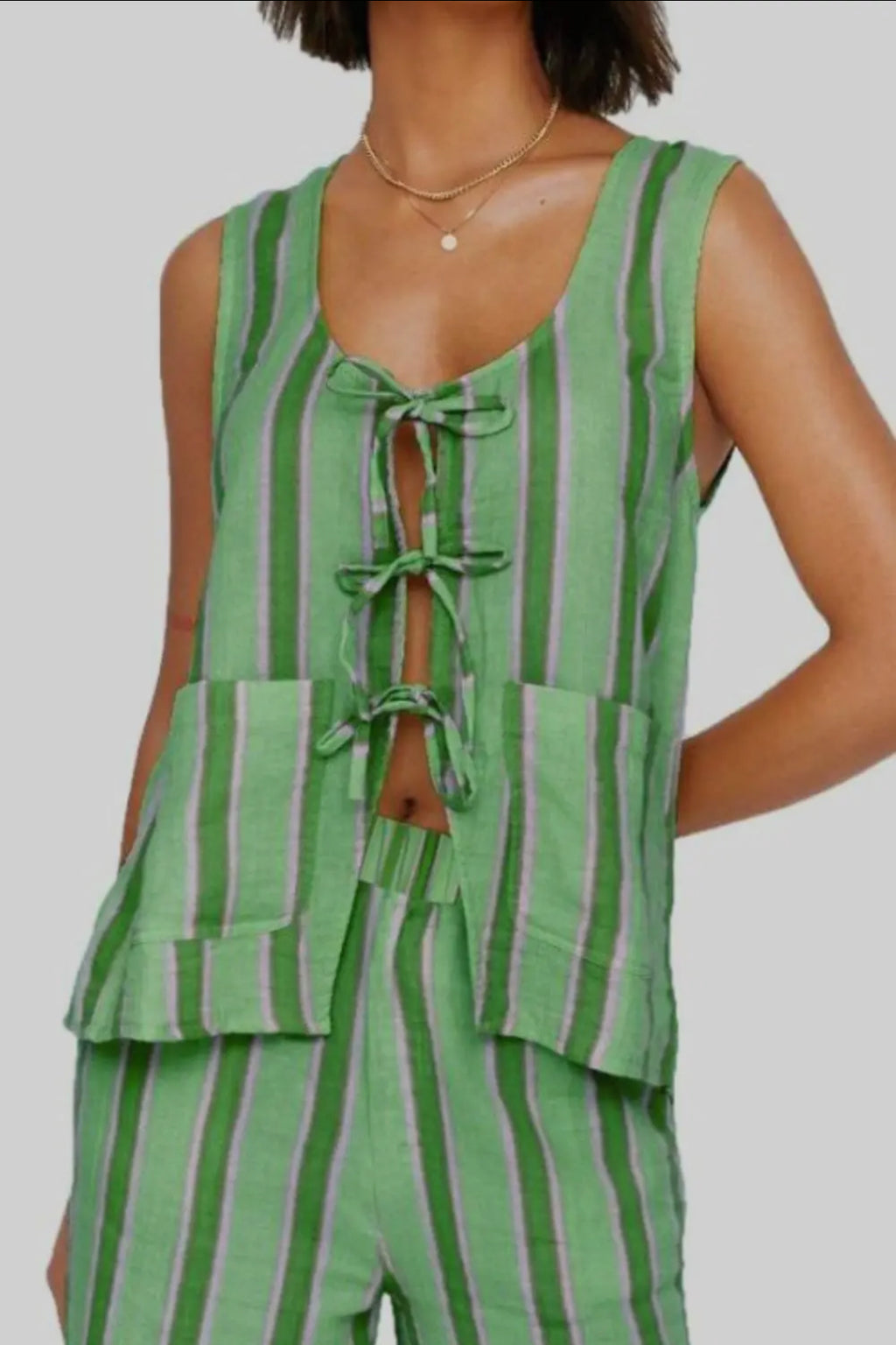 Tie front top